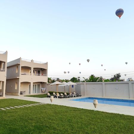 Royal Nile Villas - Nile View Apartment 2 樂蜀 外观 照片