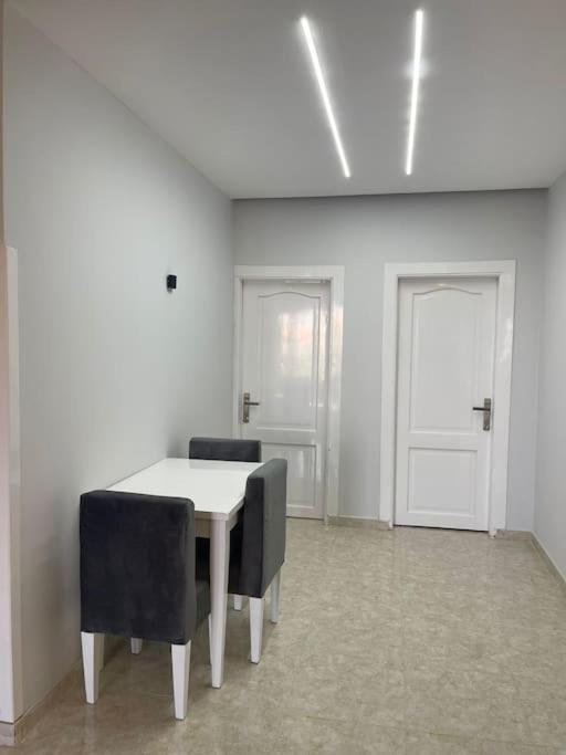 Royal Nile Villas - Nile View Apartment 2 樂蜀 外观 照片