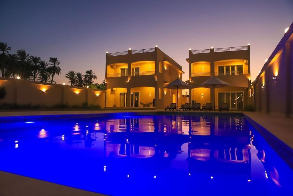 Royal Nile Villas - Nile View Apartment 2 樂蜀 外观 照片