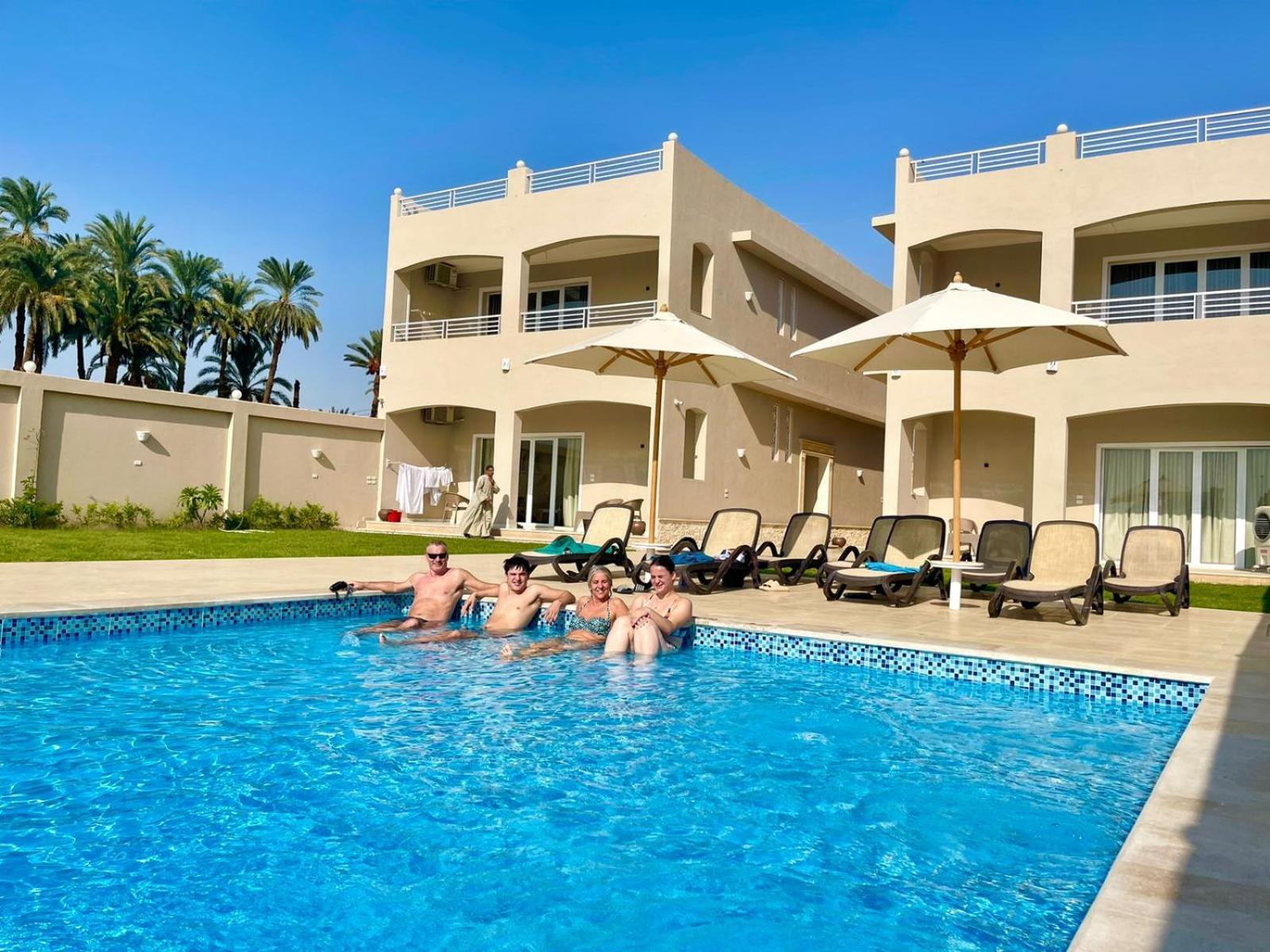 Royal Nile Villas - Nile View Apartment 2 樂蜀 外观 照片